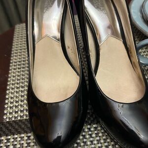 Michael Kors ladies pumps in new condition